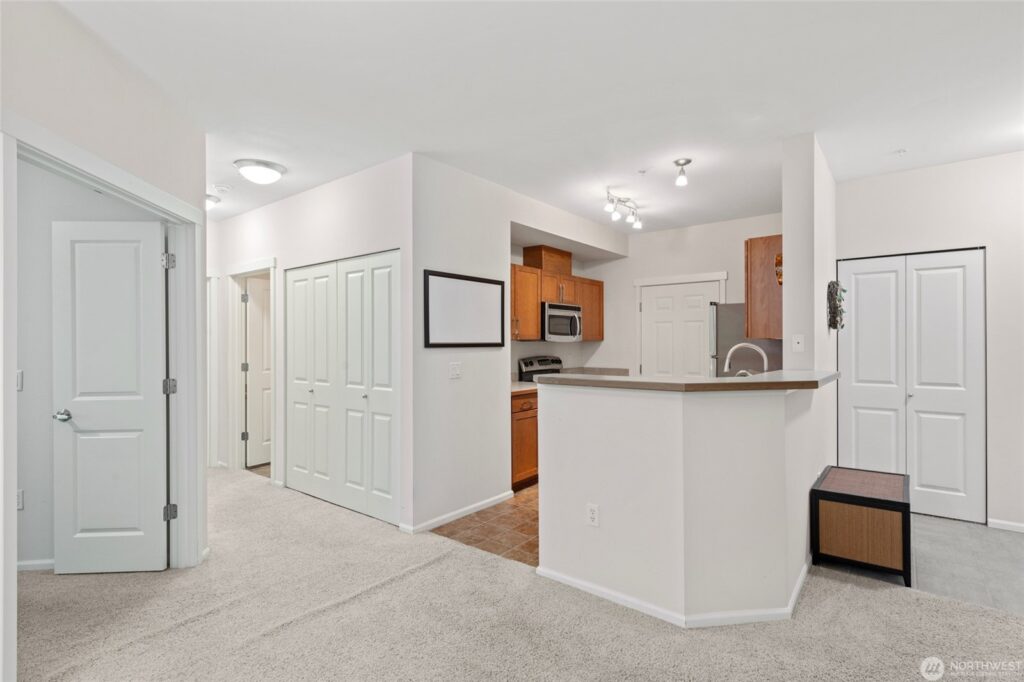 21420 40th Place S Unit B Kitchen 1024x682