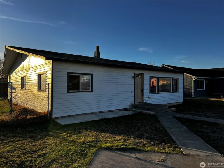 624 S Douglas Ave. Pasco WA 768x576