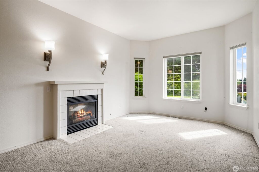 6613 109th St Ct East Living Room 1024x682